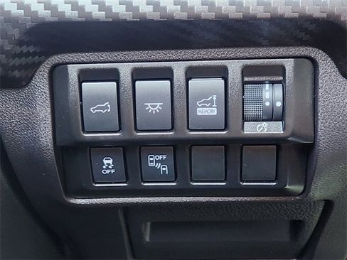 Used 2022 Subaru Ascent Onyx Edition image 26