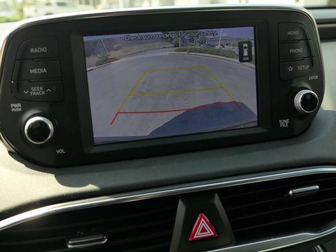 Used 2020 Hyundai Santa Fe SEL FWD image 20