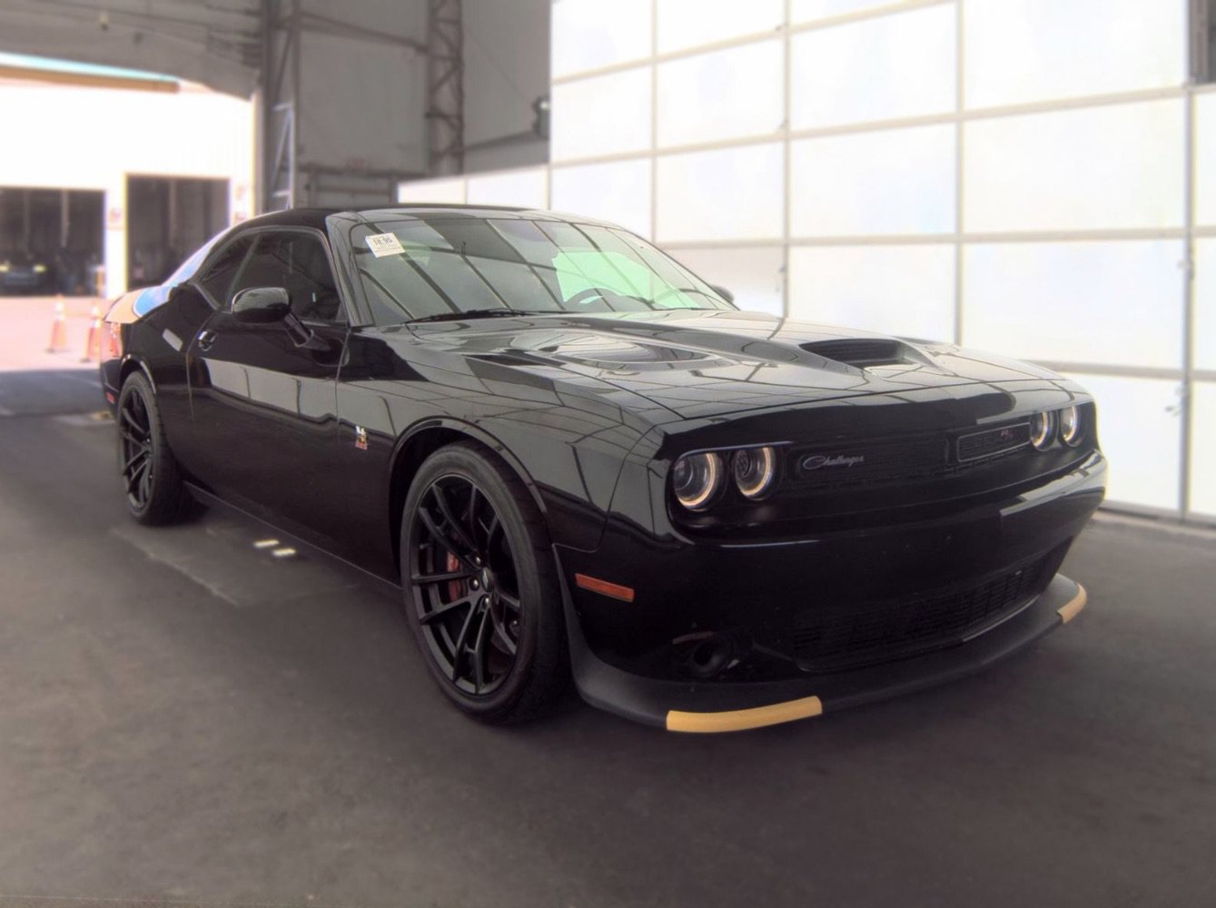Used 2021 Dodge Challenger R/T Scat Pack w/ Dynamics Package RWD image 3
