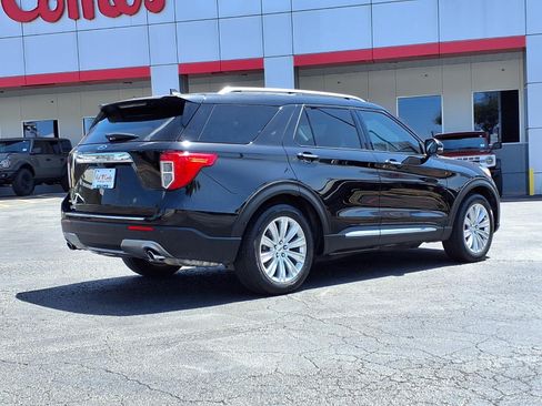 Certified 2024 Ford Explorer Limited w/ Limited Technology Package RWD image 6