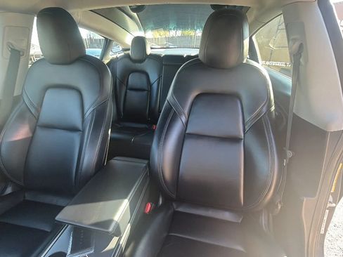 Used 2021 Tesla Model 3 Standard Range Plus RWD image 15