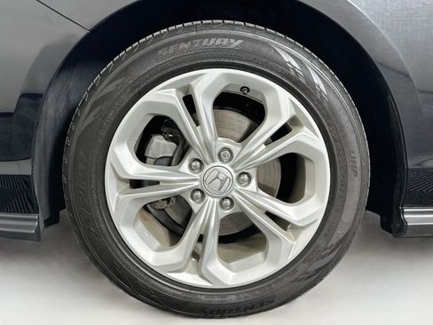 Used 2024 Honda Accord LX image 11
