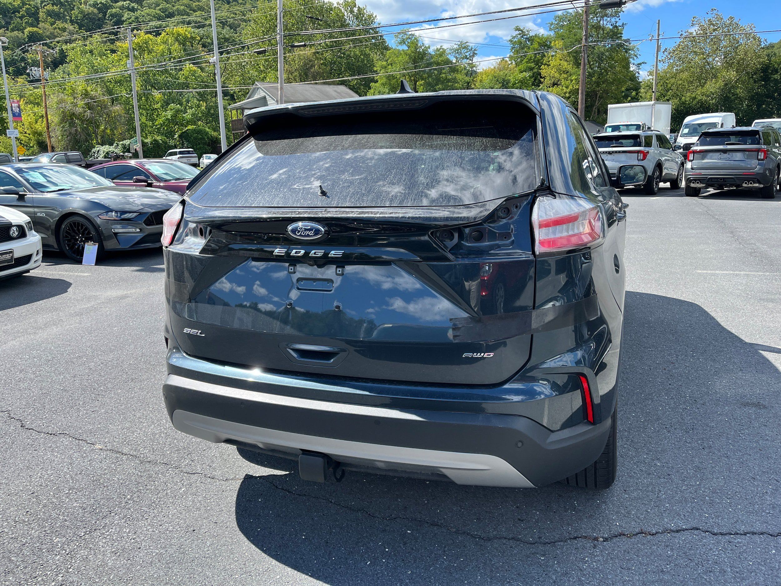 Used 2024 Ford Edge SEL w/ Convenience Package AWD/4WD image 5