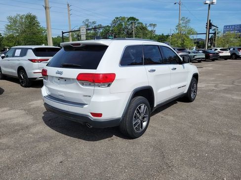 Used 2018 Jeep Grand Cherokee Limited w/ Luxury Group II RWD image 2