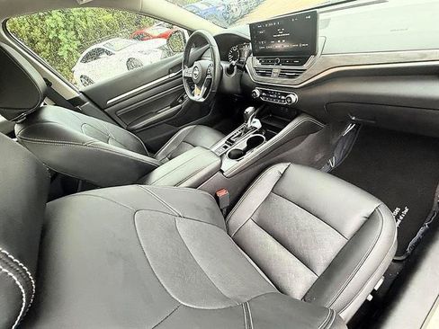Used 2023 Nissan Altima 2.5 SL AWD/4WD image 22