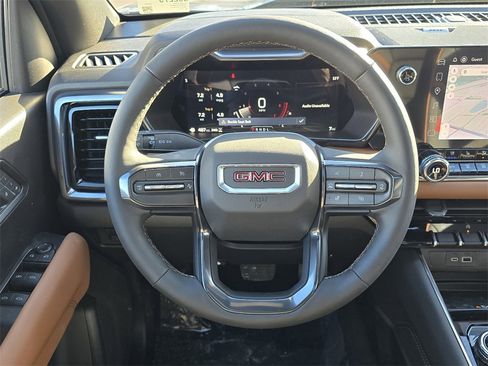 New 2026 GMC Canyon AT4 w/ Technology Plus Package image 24