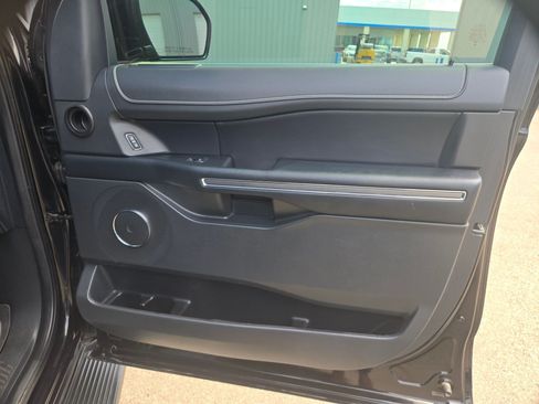 Used 2024 Ford Expedition Max XLT RWD image 29