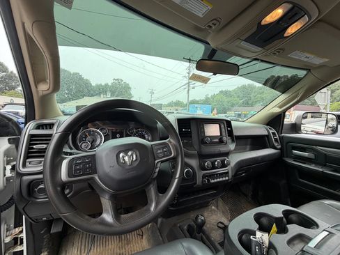 Used 2019 RAM 3500 Tradesman AWD/4WD image 15