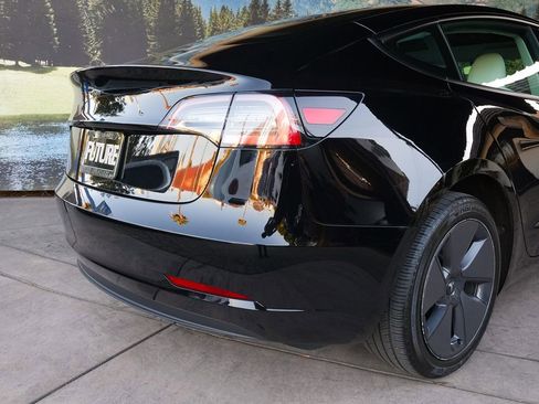 Used 2023 Tesla Model 3 Standard Range image 36