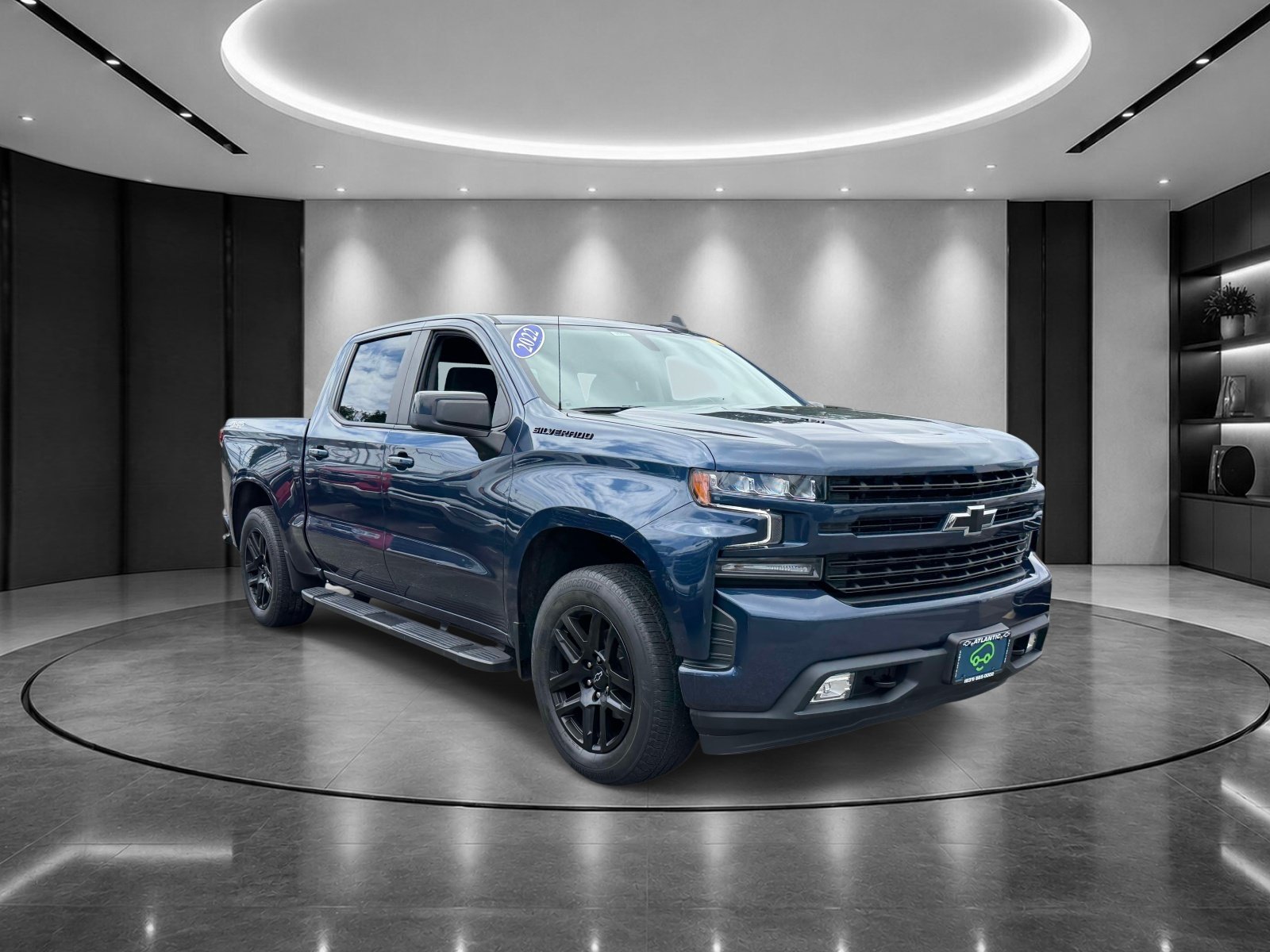 Certified 2022 Chevrolet Silverado 1500 RST w/ LPO, Blackout Package AWD/4WD image 2