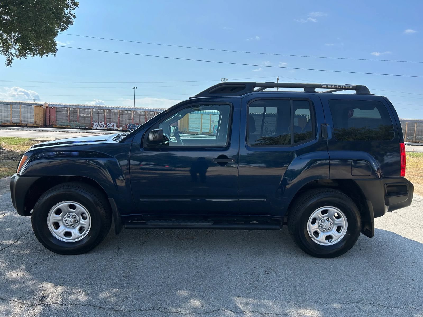 Used 2007 Nissan Xterra X w/ Power Pkg AWD/4WD image 3