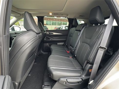 New 2026 INFINITI QX60 Luxe w/ Cargo Package image 12