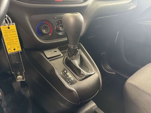 Used 2022 RAM ProMaster City Tradesman FWD image 24