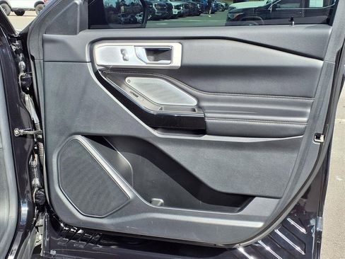 Used 2021 Ford Explorer ST w/ Equipment Group 401A image 12
