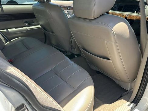 Used 2011 Mercury Grand Marquis LS RWD image 70