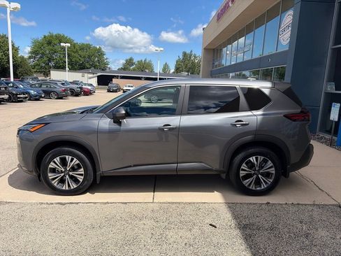 Used 2023 Nissan Rogue SV AWD/4WD image 5