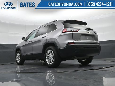 Used 2019 Jeep Cherokee Latitude w/ Popular Appearance Group image 42
