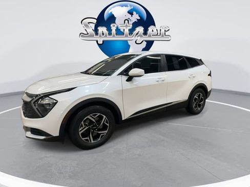Certified 2023 Kia Sportage LX image 4