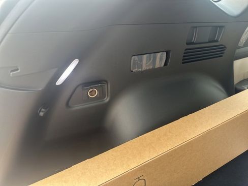 New 2025 Hyundai Tucson SE image 33