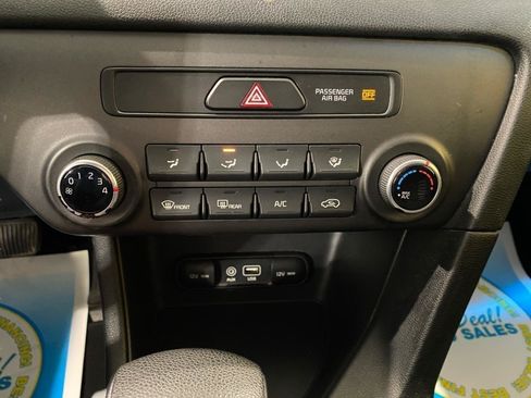 Used 2018 Kia Sportage LX FWD image 14