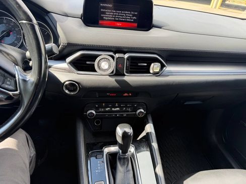 Used 2019 MAZDA CX-5 Touring FWD image 14
