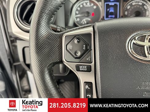 Certified 2016 Toyota Tacoma Limited image 29