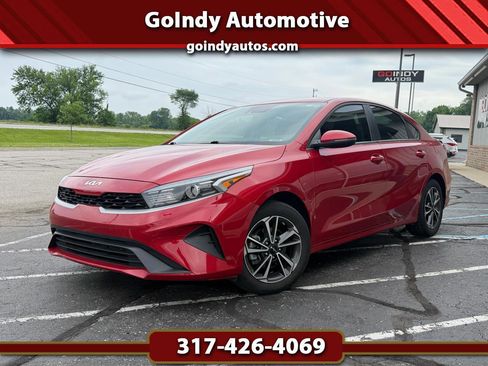 Used 2024 Kia Forte LXS w/ LXS Technology Package FWD image 1