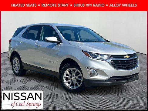 Used 2020 Chevrolet Equinox LT w/ Driver Convenience Package FWD image 1