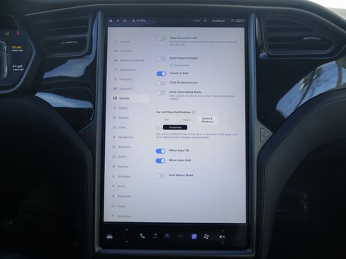 Used 2021 Tesla Model S Long Range Plus image 54