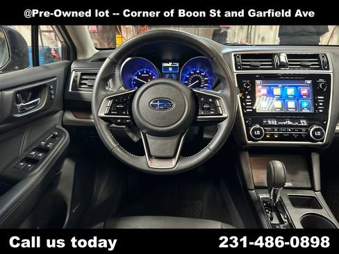 Used 2018 Subaru Outback 2.5i Limited AWD/4WD image 17