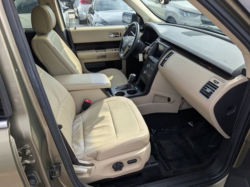 Used 2013 Ford Flex SEL AWD/4WD image 10