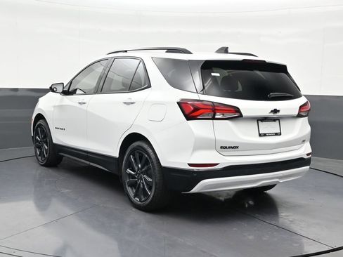 Used 2024 Chevrolet Equinox RS FWD image 3