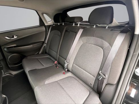 Used 2023 Hyundai Kona SE FWD image 26