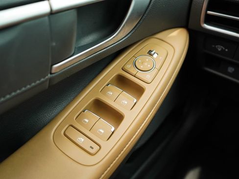 Used 2024 Hyundai Sonata Limited FWD image 31