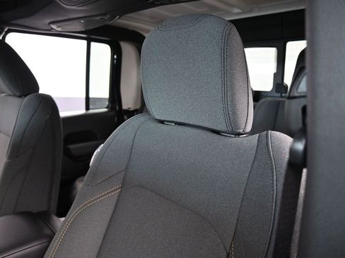 New 2026 Jeep Gladiator Sport image 14