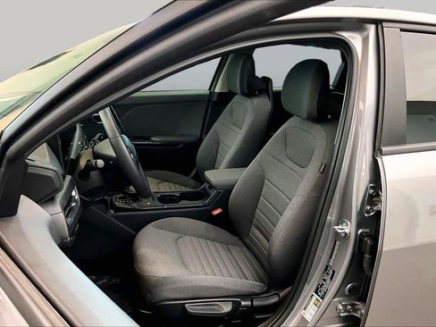 Used 2025 Kia K4 EX FWD image 8