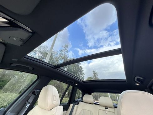 Used 2024 BMW X3 xDrive30i w/ Premium Package image 26