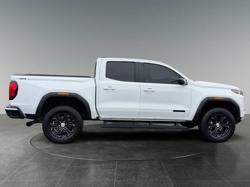 Used 2023 GMC Canyon Elevation w/ Convenience Package AWD/4WD image 10