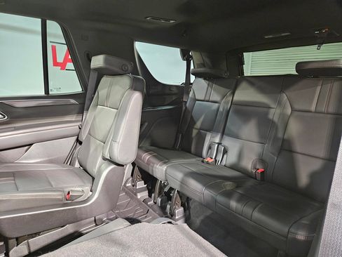 Used 2022 Chevrolet Tahoe RST w/ Sport Performance Package AWD/4WD image 39