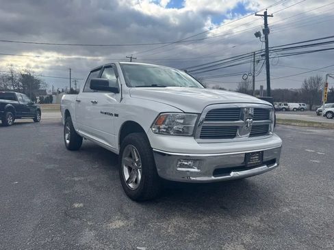 Used 2012 RAM 1500 Big Horn w/ Remote Start & Security Group AWD/4WD image 4