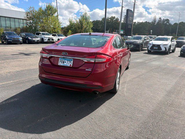 Used 2018 Ford Fusion SE w/ Fusion SE Technology Package FWD image 28