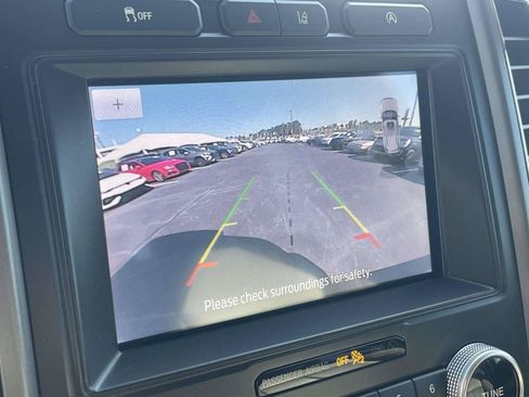 Used 2021 Ford Expedition XLT RWD image 28