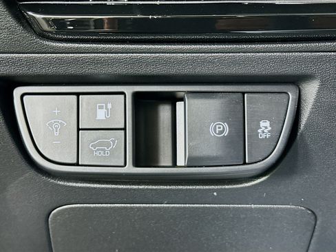 Used 2023 Kia EV6 Wind w/ Wind Technology Package RWD image 17