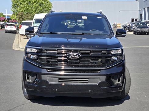 Certified 2025 Ford Expedition Max Platinum w/ Stealth Performance Package AWD/4WD image 2