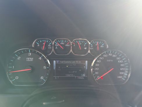 Used 2019 GMC Yukon XL SLT w/ Open Road Package image 21