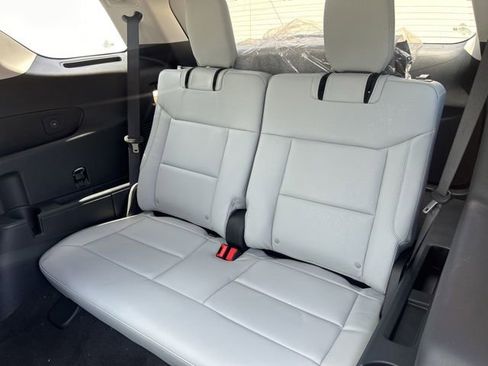 New 2026 Ford Explorer Platinum AWD/4WD image 19