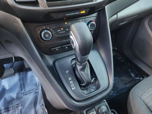 Used 2020 Ford Transit Connect XLT FWD image 11