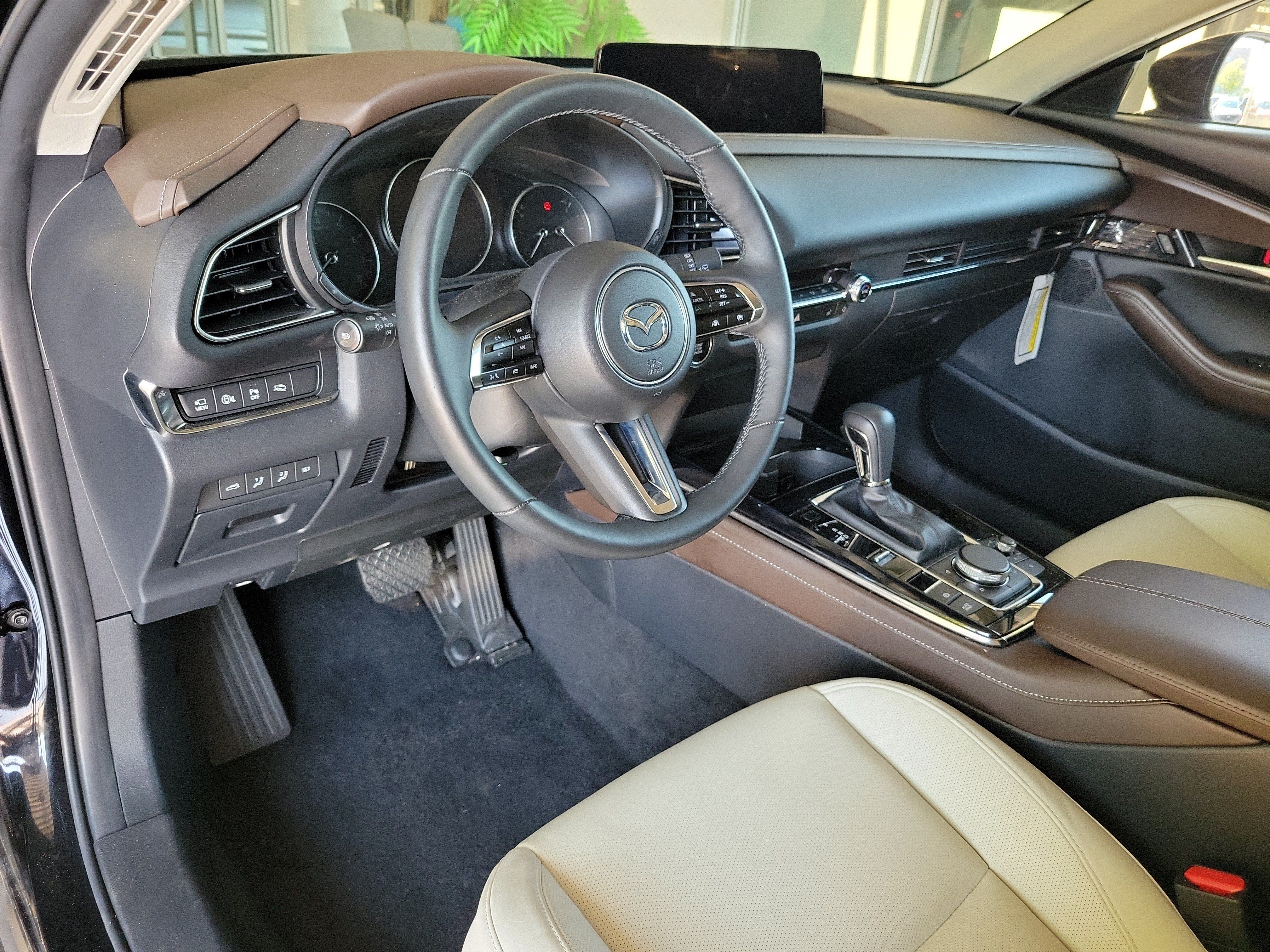 Certified 2025 MAZDA CX-30 2.5 Turbo w/ Premium Plus Pkg AWD/4WD image 20