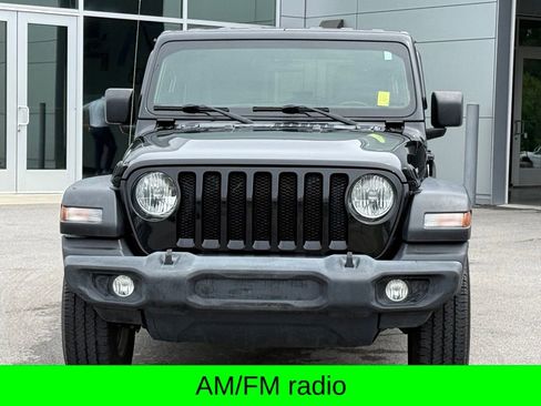 Used 2021 Jeep Wrangler Unlimited Sport AWD/4WD image 3