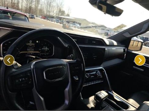 Used 2022 GMC Sierra 1500 Denali w/ Denali Reserve Package image 7